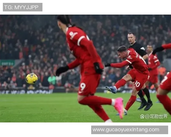 西甲联赛精彩对决利物浦大胜曼联五球狂潮引发转会热议
