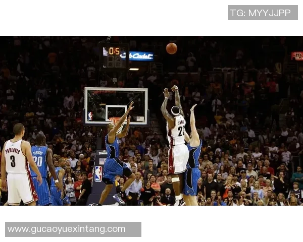 曼联友谊赛小胜波尔图绝杀时刻引发转会风波