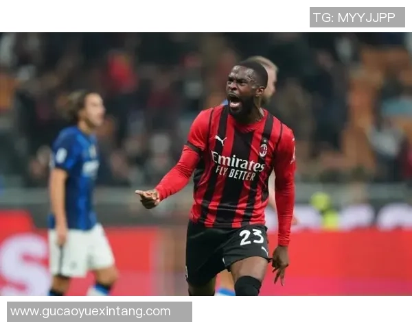 世界杯历史冷门：里昂逆袭AC米兰红牌风波引发全场热议